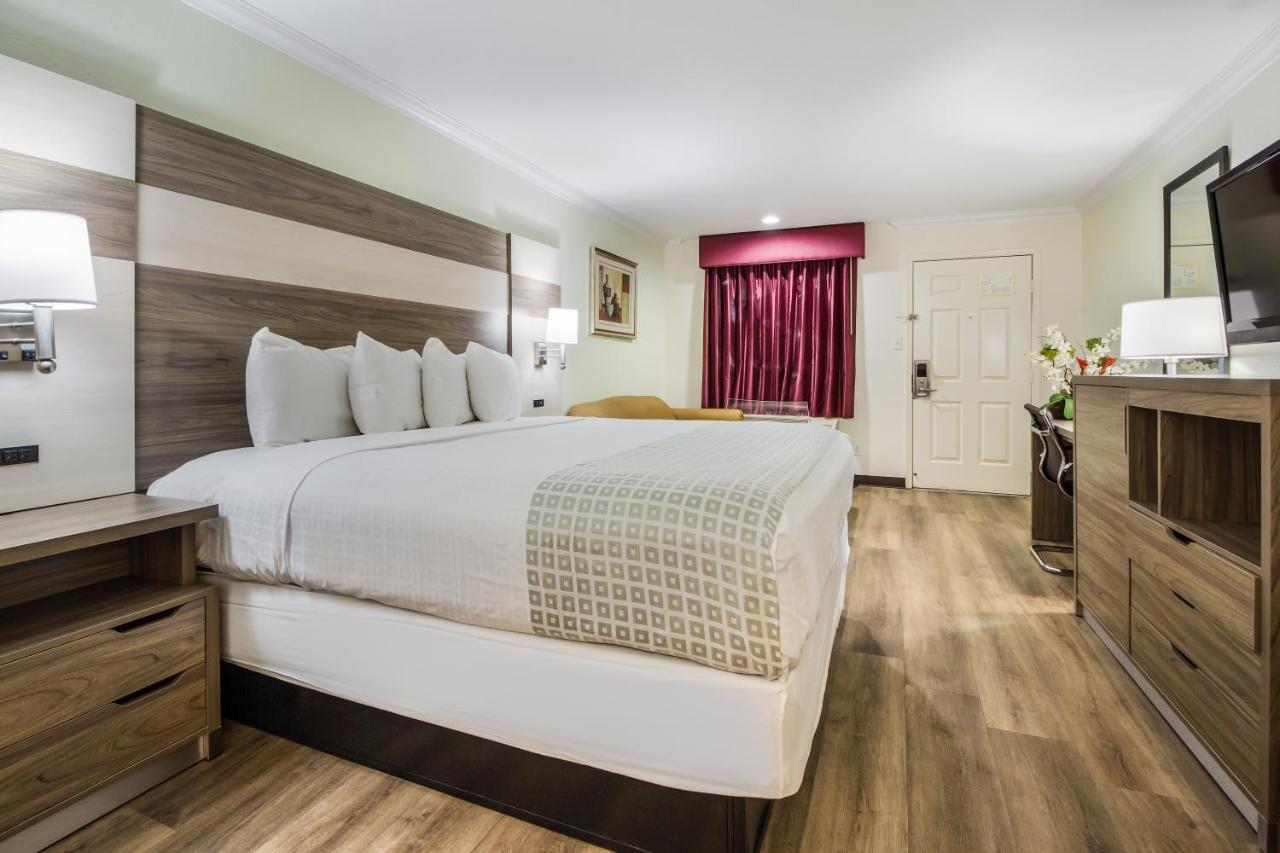 Americas Best Value Inn Кълъмбъс Екстериор снимка