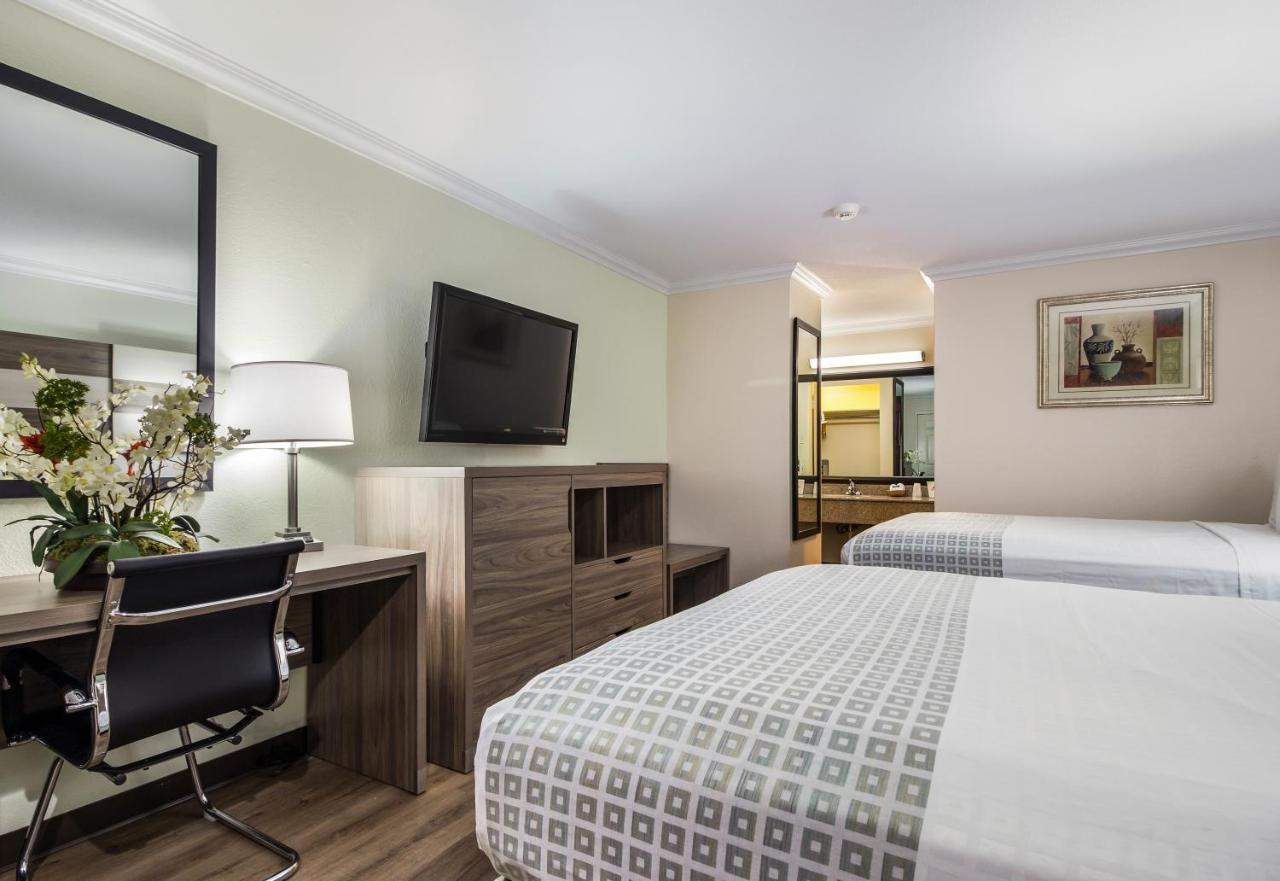 Americas Best Value Inn Кълъмбъс Екстериор снимка