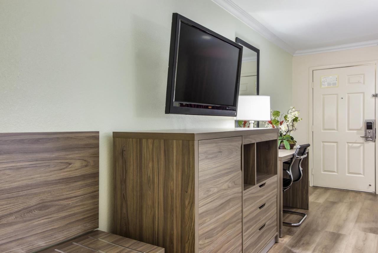Americas Best Value Inn Кълъмбъс Екстериор снимка