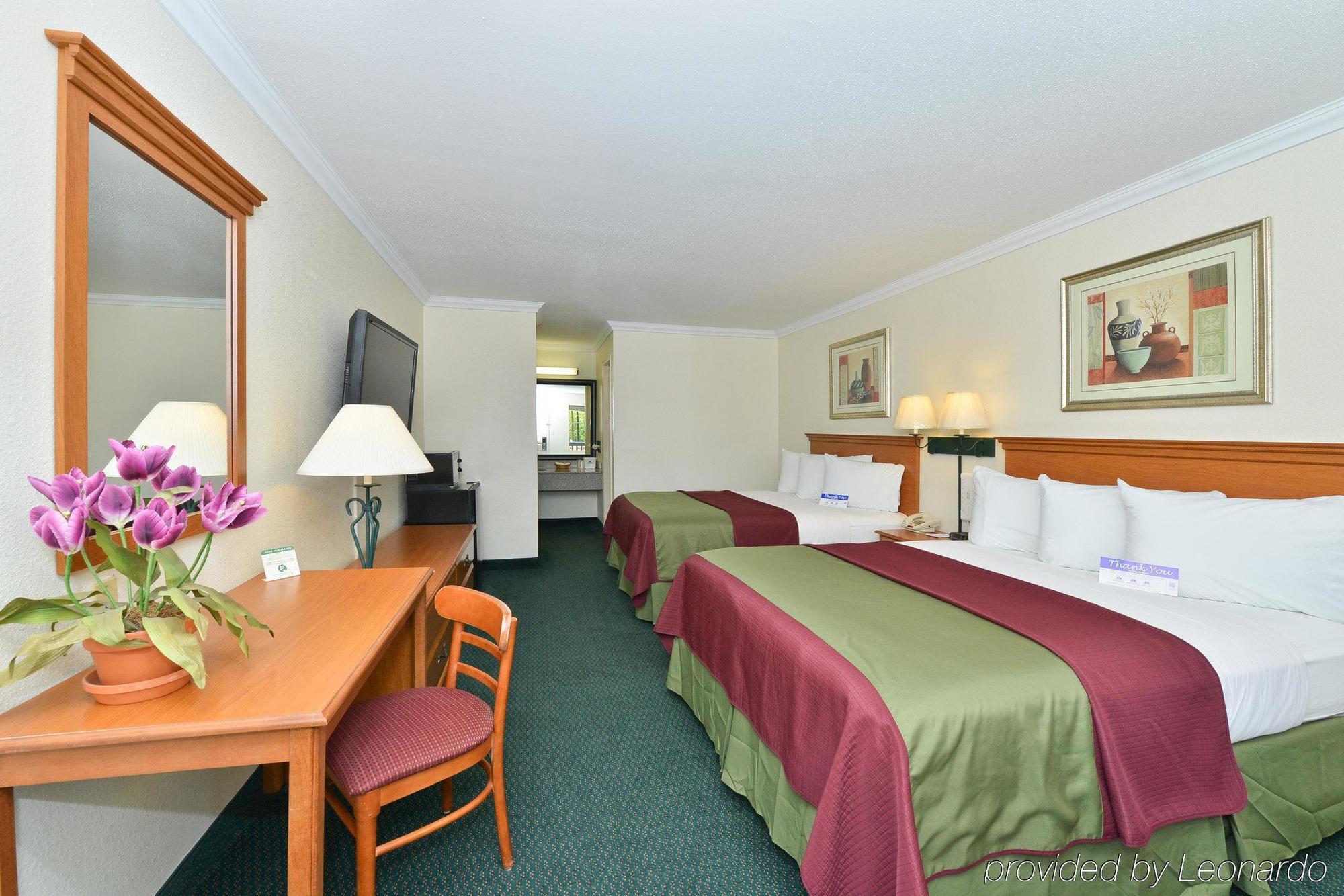 Americas Best Value Inn Кълъмбъс Екстериор снимка