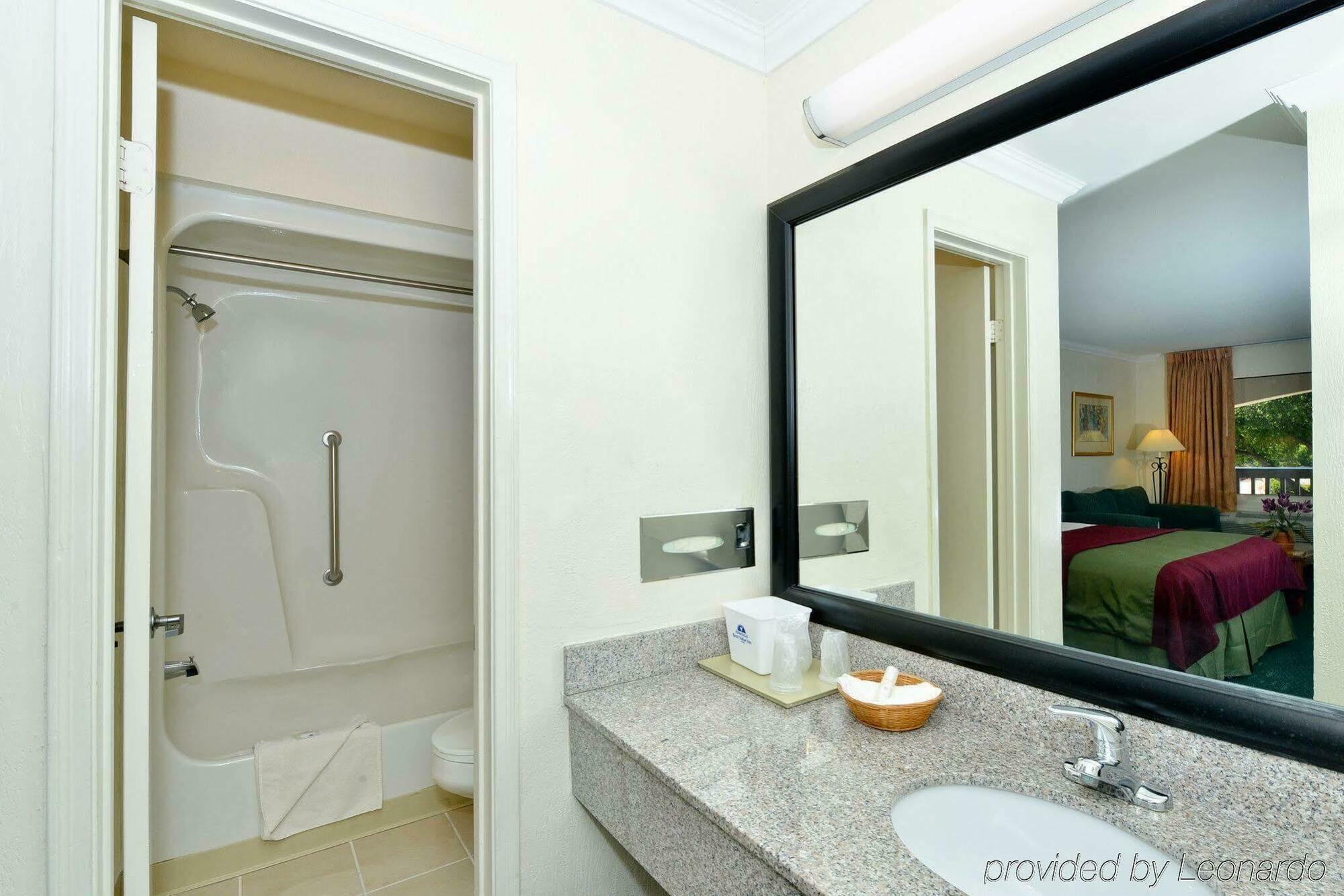 Americas Best Value Inn Кълъмбъс Екстериор снимка